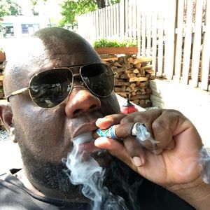 Meet your Posher, Abdul